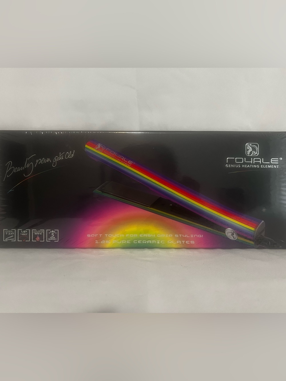 New Rainbow hair straightener Sealed heats up to 450 degrees